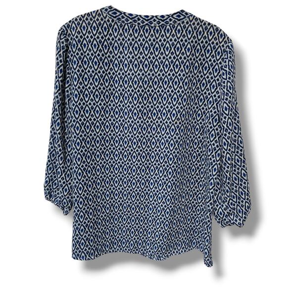 NY Collection Petite Blue Geometric Zip Front Blouse – PL, gently used - Picture 5 of 8